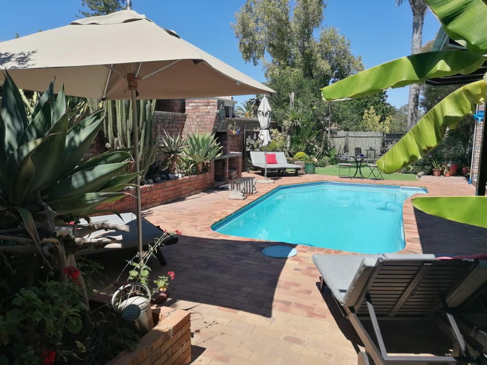 Earthbound Guest House Oudtshoorn Eksteriør bilde