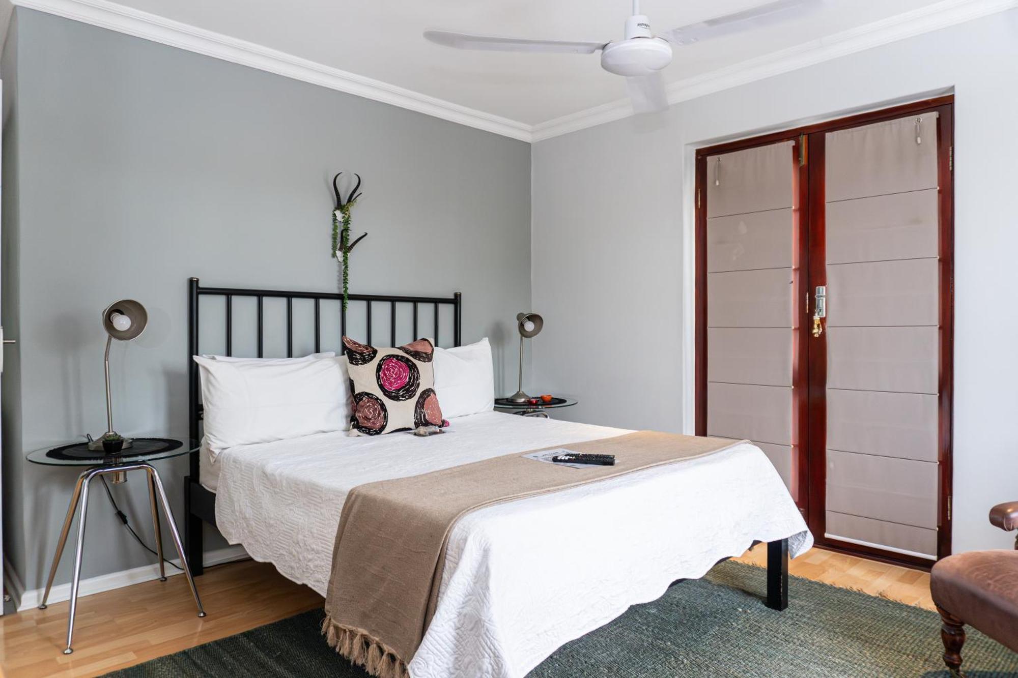 Earthbound Guest House Oudtshoorn Eksteriør bilde