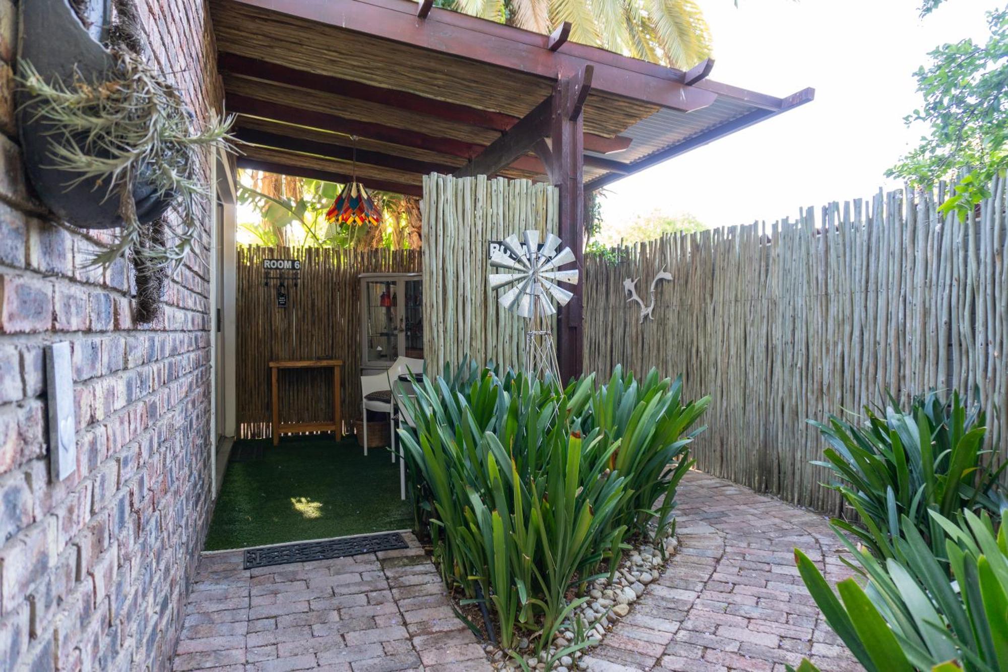 Earthbound Guest House Oudtshoorn Eksteriør bilde