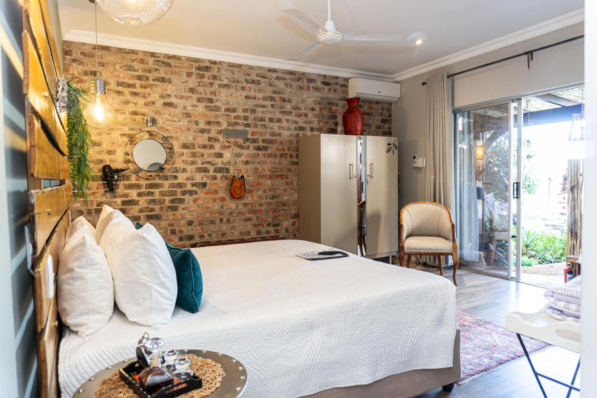 Earthbound Guest House Oudtshoorn Eksteriør bilde