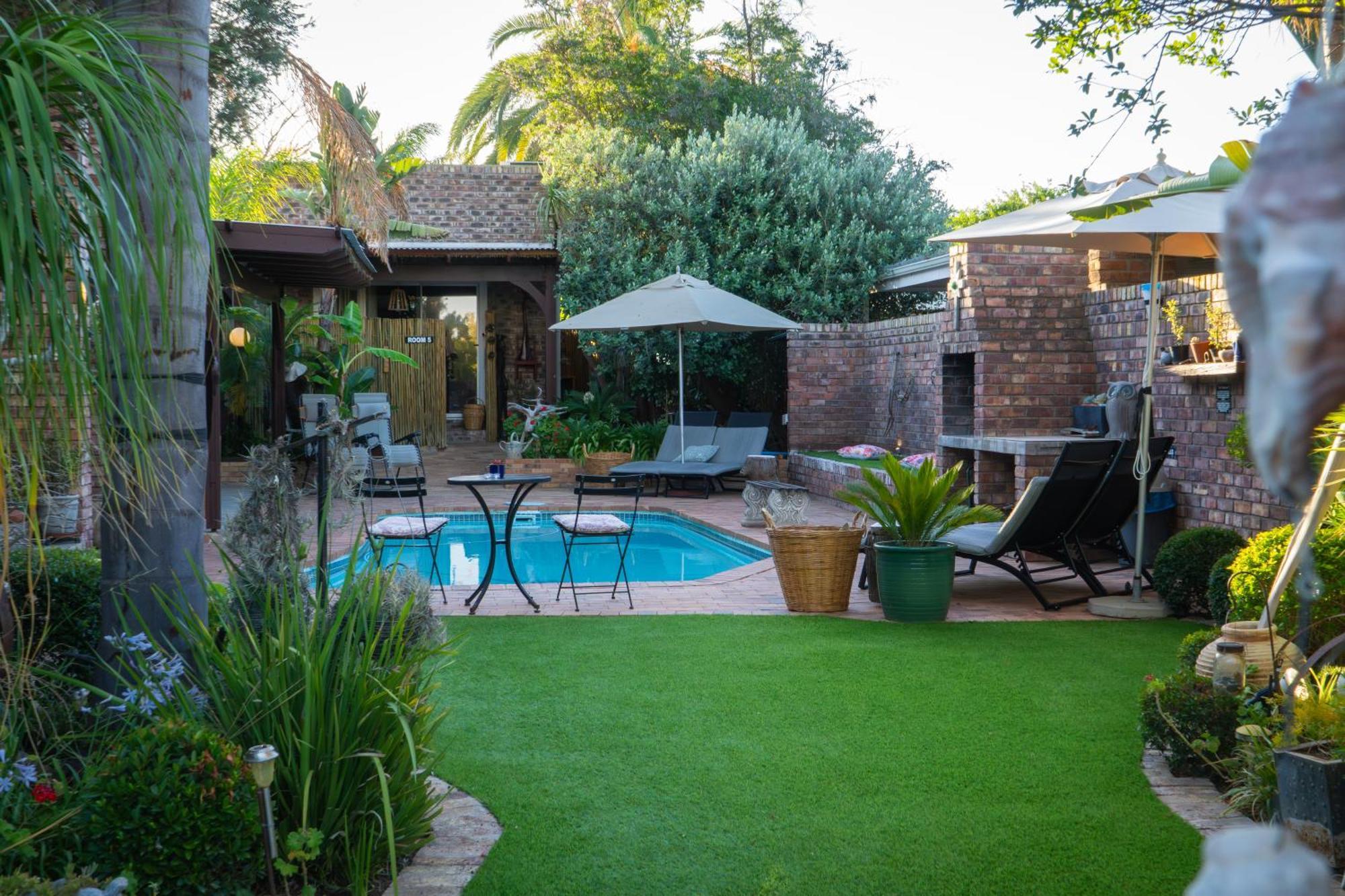 Earthbound Guest House Oudtshoorn Eksteriør bilde